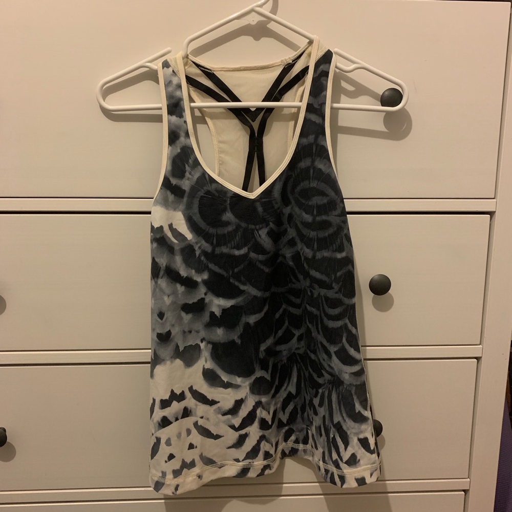 Lululemon Tank Size 6